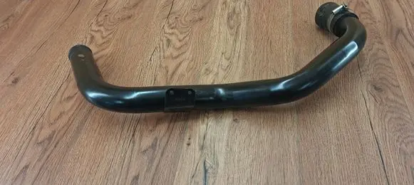 Intercooler hose/pipe
