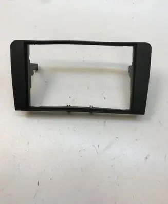 Audi A3 S3 A3 Sportback 8P Radio/GPS head unit trim 