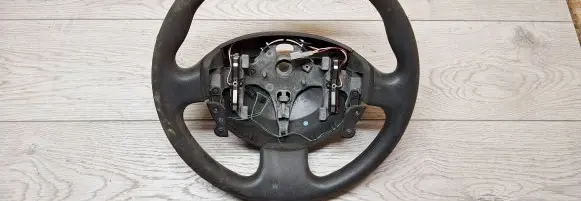 Renault Megane II Steering wheel 8200106306J