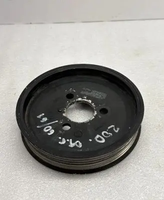 BMW 5 E60 E61 Power steering pump pulley 7802622