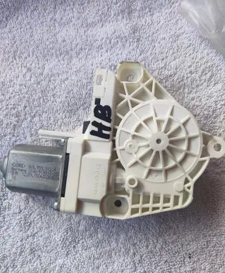 Audi Q5 SQ5 Rear door window regulator motor 8K0959812A