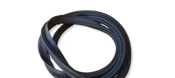 BMW 2 F45 Trunk rubber seal (body) 