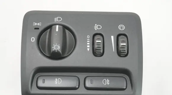 Volvo S60 Light switch 8691751