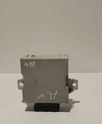 Toyota Avensis T250 Window wiper relay 150696