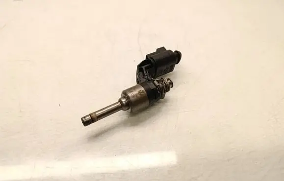 Volkswagen Golf Plus Fuel injector 03C906036E