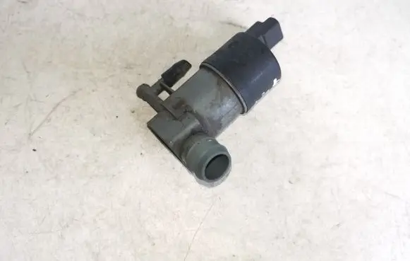 Nissan Qashqai Windscreen/windshield washer pump 9641553880 9641553980