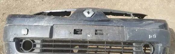 Renault Megane II Front bumper pilkjas