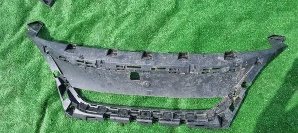 Peugeot 5008 Front bumper mounting bracket 9815317777 006760091