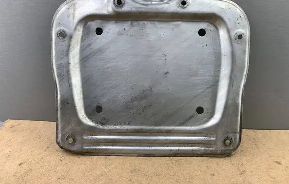BMW 3 E90 E91 Engine splash shield/under tray 6768982 31116768982 31116795159