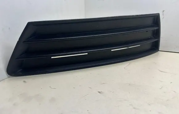 Volkswagen PASSAT CC Front bumper lower grill 3C8853665B