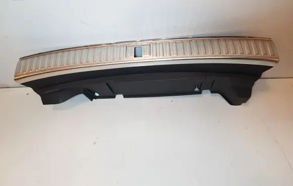 Audi e-tron Trunk/boot sill cover protection 4KE863471