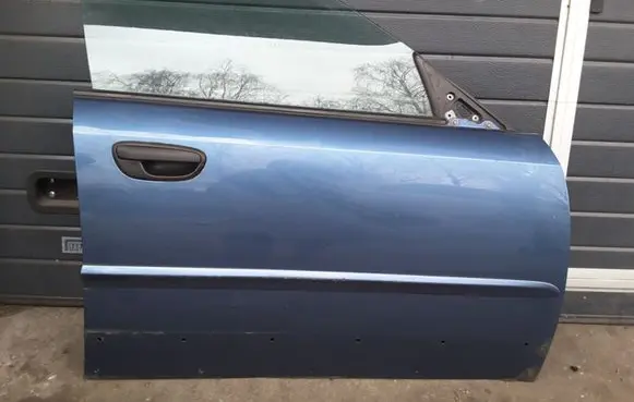 Subaru Outback Front door