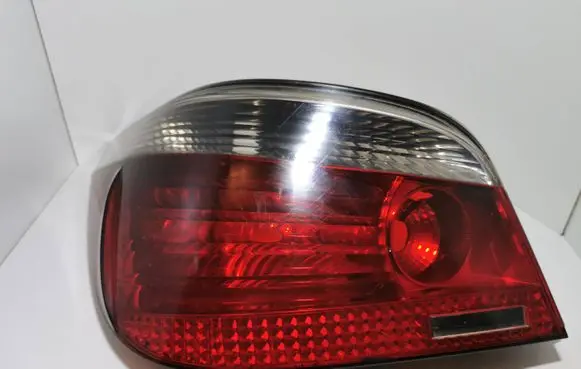 BMW 5 E60 E61 Rear/tail lights 0086790582772 7165737 E4342U