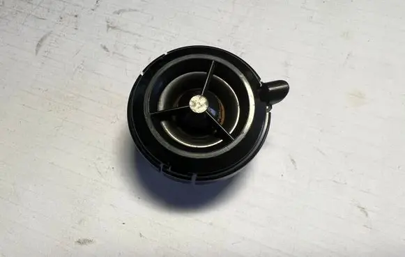 Mitsubishi Colt CZ3 Front door high frequency speaker MN141418