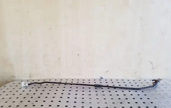 Mitsubishi Pajero Engine bonnet/hood prop rod/strut 