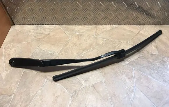BMW X4 F26 Windshield/front glass wiper blade 7213271