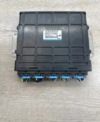 Mitsubishi Grandis Engine control unit/module MN171269 E6T41876