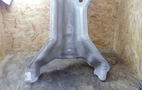 Mercedes-Benz GL X166 Exhaust heat shield 