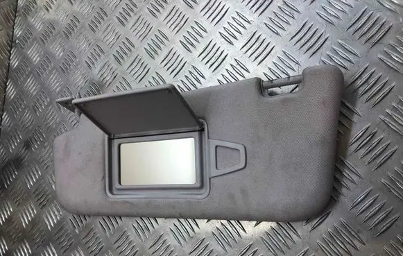 Mercedes-Benz E W211 Sun visor A2118103910