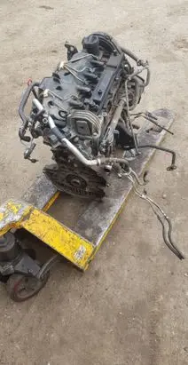 Volvo V70 Engine 6901456 D5244T
