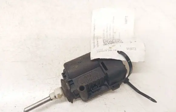 Opel Zafira B Central locking motor 13158426