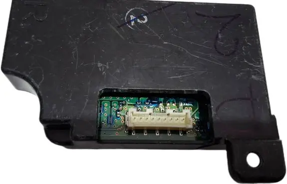 Mazda 2 LED ballast control module 1000918373