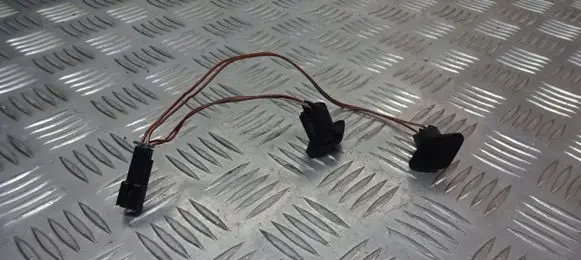 Opel Corsa B Steering wheel buttons/switches 