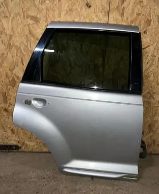 Chrysler PT Cruiser Rear door