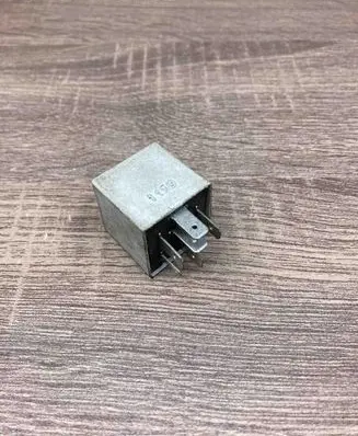 Renault Laguna I Other relay 7700822929 60237003