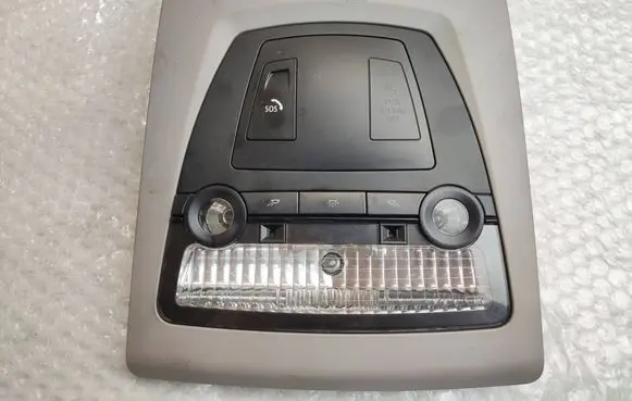 BMW 5 F10 F11 Front seat light 28273834 62122921 C789204