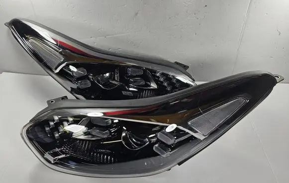 KIA Sportage Headlights/headlamps set 92102F1500