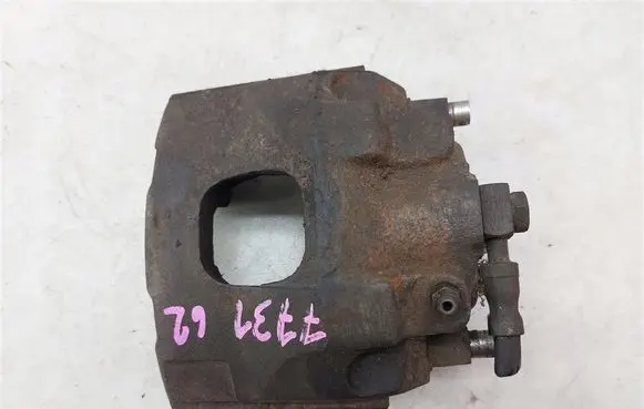 Mercedes-Benz ML W163 Front brake caliper 