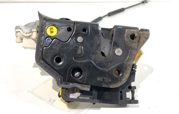 Seat Leon (1P) Rear door lock 1P0839015