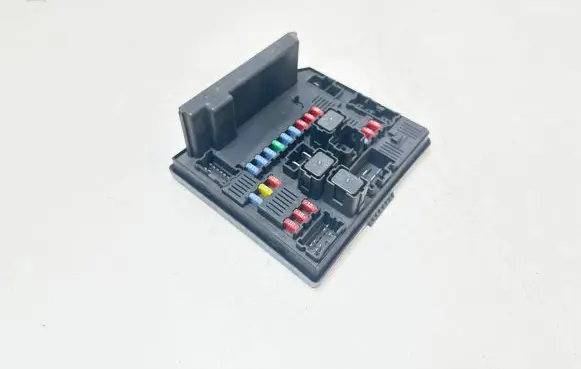 Nissan Qashqai Comfort/convenience module 284B7JD000 519228043 3280115354