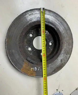 Mercedes-Benz E W211 Front brake disc MDE100