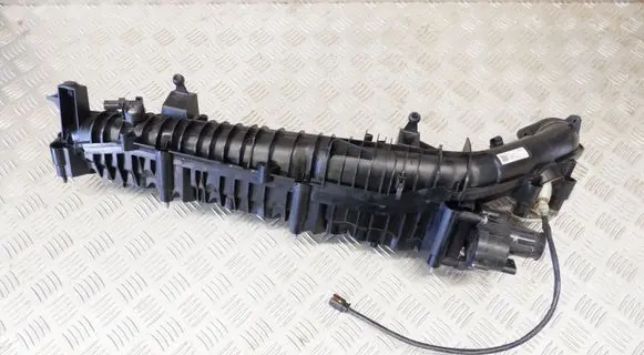BMW 7 G11 G12 Intake manifold 8477030