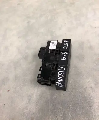 Seat Arona Central locking switch button 6f0927137e