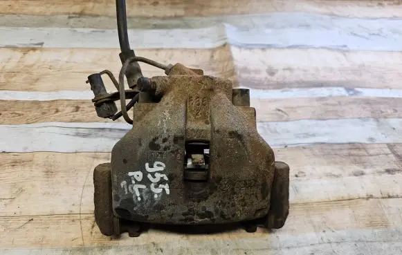 Audi A6 S6 C6 4F Front brake caliper