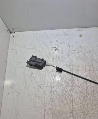 Opel Corsa D Fuel tank cap lock motor 13208157 09744 430036418