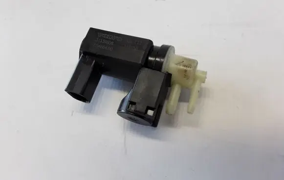 Volvo S90, V90 Turbo solenoid valve 31339808
