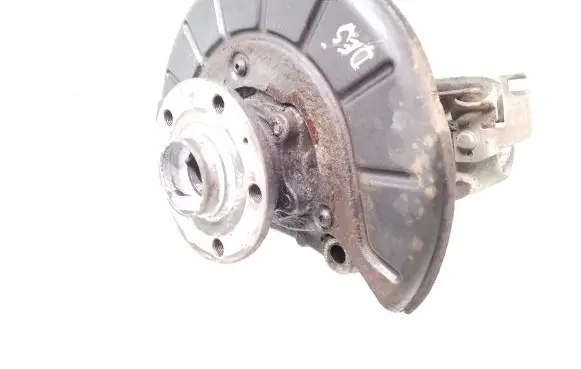 Volkswagen PASSAT B6 Front wheel hub spindle knuckle 3C0407258G