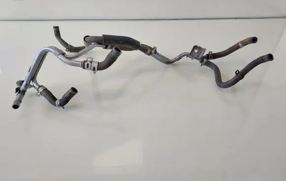 Honda Civic Engine coolant pipe/hose