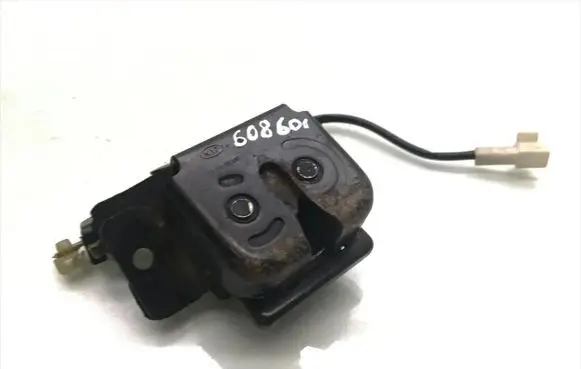 KIA Sorento Tailgate/trunk/boot lock/catch/latch 81230-3E000