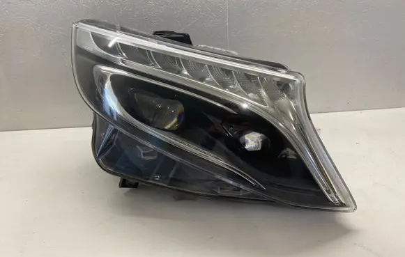 Mercedes-Benz V Class W447 Headlight/headlamp A4479069800 00051682 ZGS001
