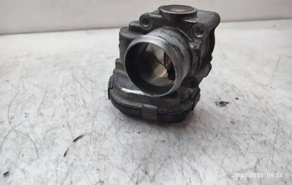 Peugeot 308 SW Throttle valve 9673534480
