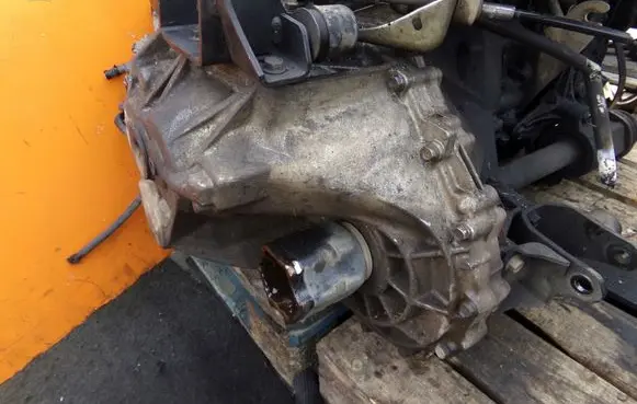 Toyota Avensis T270 Manual 6 speed gearbox 1XB9CK BIEGOW