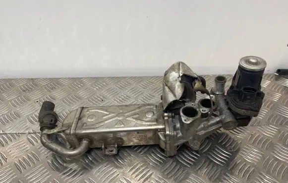 Audi A3 S3 8P EGR valve cooler 03L131512DQ 0280751016