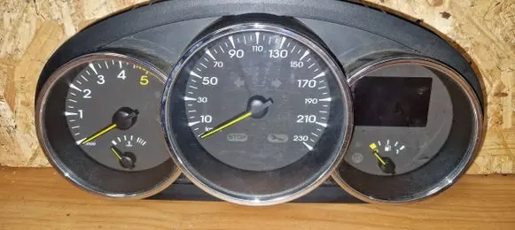 Renault Megane III Speedometer (instrument cluster) 248107963r