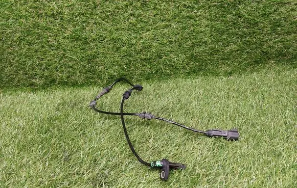 Opel Astra K ABS rear brake sensor 39002173 10071155933