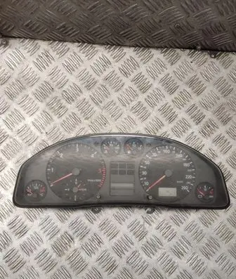 Audi A6 S6 C5 4B Speedometer (instrument cluster) 110008888001